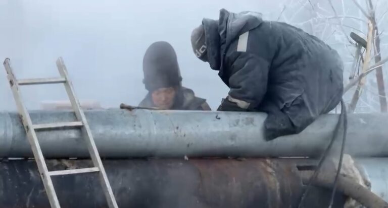 Теміртауда қақаған аязда жүздеген адам жылусыз қалды